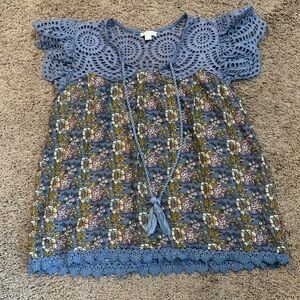 Jennifer Grace Boho Floral Top Medium